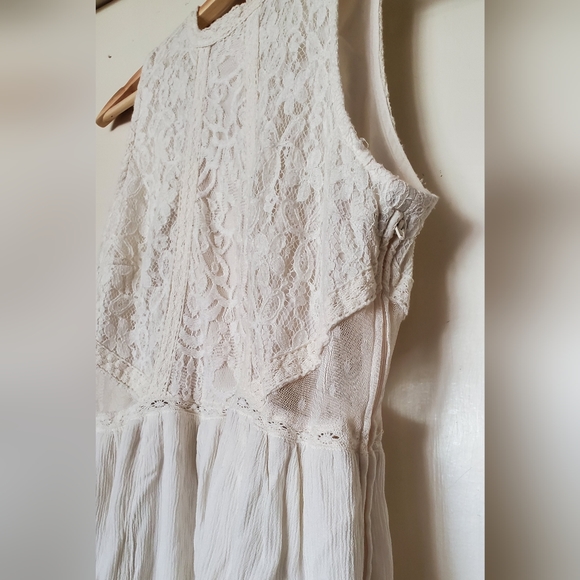 Cute Spring White Dress size 14 from H&M - Picture 3 of 6